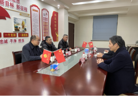 桐升建設(shè)│桐鄉(xiāng)市住房和城鄉(xiāng)建設(shè)局黨委委員、副局長何明一行蒞臨我公司開展新春走訪慰問活動